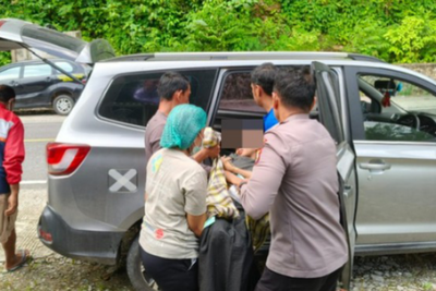 Mahasiswi Palopo Melahirkan Bayi Hasil Hubungan Gelap di Mobil Travel Saat Mudik ke Sulteng