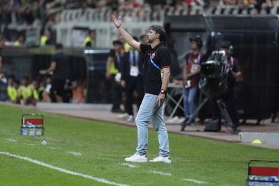 Persija Jakarta Ditahan Imbang Dewa United Banten 1-1, Pelatih Keluhkan Buruknya Kondisi Rumput JIS
