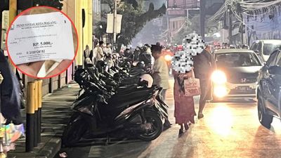 Viral Jukir Liar di Malang, Warga Diminta Bayar Parkir Rp5 Ribu Usai Salat Malam