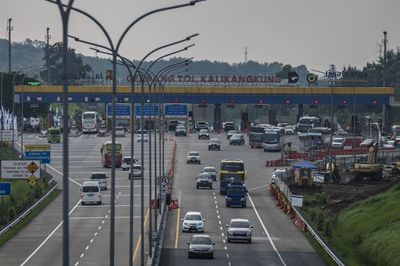 Arus Lalin di Trans Jawa Meningkat, Polri Berlakukan One Way Sepenggal Sore Ini