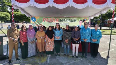 Jelang Idulfitri, Pemkot Ambon dan TP-PKK Gelar Pasar Murah untuk Ringankan Beban Warga