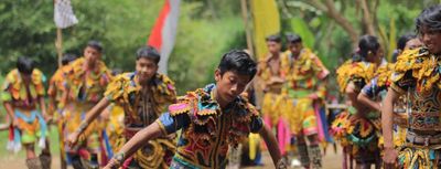Tari Ehe Lawn, Harmoni Gerak dan Budaya yang Mengakar di Maluku