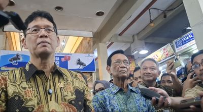 Menkeu Purbaya Angkat Bicara Wacana Pemangkasan Gaji Menteri : Nggakpapa, Kegedean