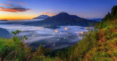 Berburu Golden Sunrise di Bali: Rute, Tiket Masuk, dan Spot Terindah yang Wajib Dicoba