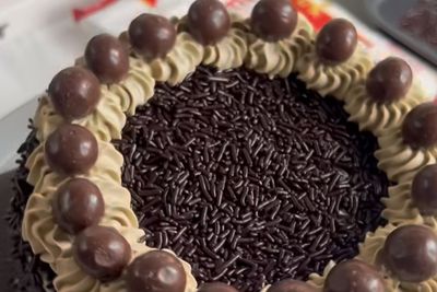 Resep Classic Moka Cake Lembut dan Anti Bantat! Aroma Kopinya Bikin Nagih