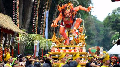Tak Sekadar Pawai, Ini Makna Mendalam Tradisi Ogoh-Ogoh di Bali