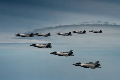 Pertama dalam Sejarah, Jet Tempur Siluman F-35 AS Diduga Kena Tembak