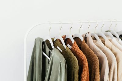 Bukan Sekadar Tren, Ini Akar Sejarah Tradisi Baju Baru di Hari Lebaran