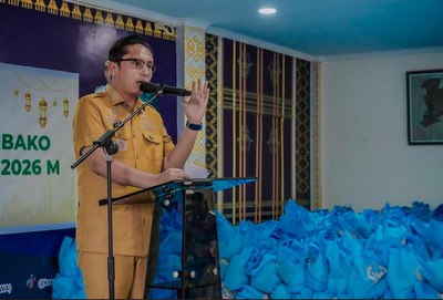 Pembagian 2.000 Sembako, Rico Waas Tekankan Kekuatan Solidaritas Warga Medan