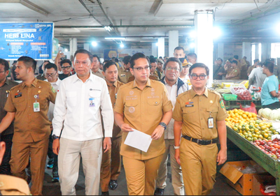Sidak Pasar, Rico Waas Pastikan Harga Stabil Jelang Lebaran