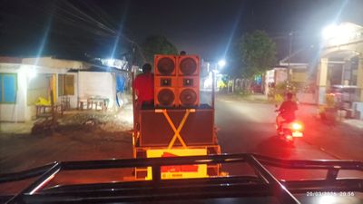 #IniRamadanGue Mobil Pickup Jadi Andalan Warga Jalan Pasir Luhur Malang Gelar Takbir Keliling Pakai Sound Horeg