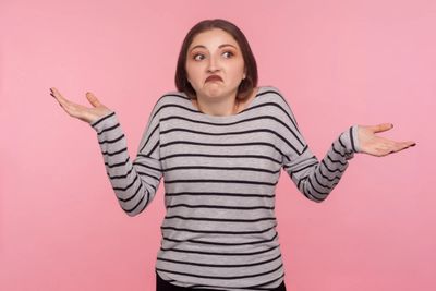 Sering Overthinking? Ini 5 Alasan Mengapa Sikap Bodo Amat Itu Perlu