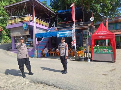 Hari Kedua Idulfitri, Polisi Siaga di Spot Wisata Tapaktuan yang Dipadati Pengunjung