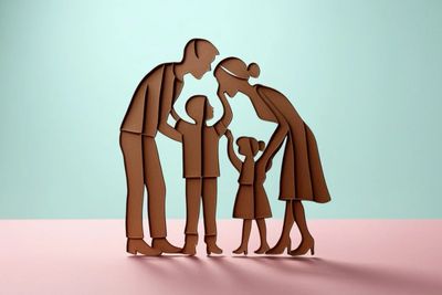 Bukan Hanya Mengajar: 7 Pelajaran Hidup dari Anak yang Wajib Diserap Orang Tua