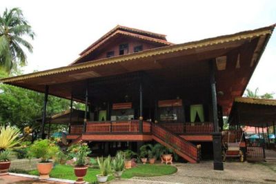 Menelusuri Filosofi dan Keunikan Arsitektur Rumah Adat Gorontalo