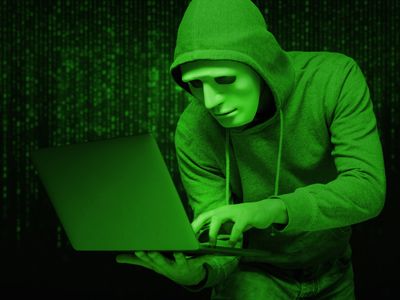 Marak Penipuan Digital, Ekonom UGM Soroti Dampaknya ke Iklim Investasi