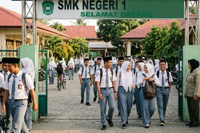 Jurusan SMK yang Bagus untuk Wanita dan Peluang Kerjanya