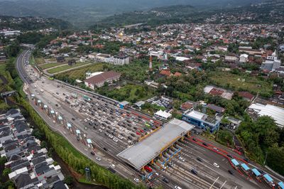 Antisipasi Kepadatan Arus Balik, Rekayasa Lalin One Way Diberlakukan