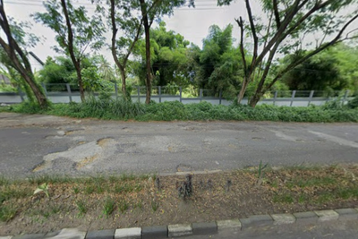 Usai Viral, Jalan Ir. Soekarno Kini Jalani Perbaikan