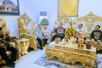 Rajut Harmoni Pasca-Lebaran: Bupati Gorontalo Sambut Kunjungan Safari Idulfitri Gubernur Gorontalo