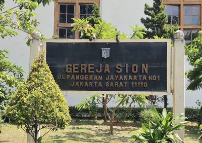 Berdiri Sejak 1600-an, Gereja Tertua di Jakarta Ini Simpan Cerita yang Bikin Wisatawan Merinding