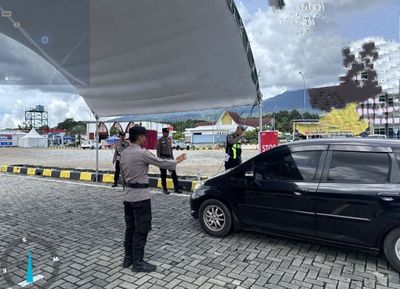Polisi Lakukan Skrining Tiket di Rest Area Tol Menuju Pelabuhan Bakauheni, Pemudik Tanpa Tiket Akan Diputar Balik
