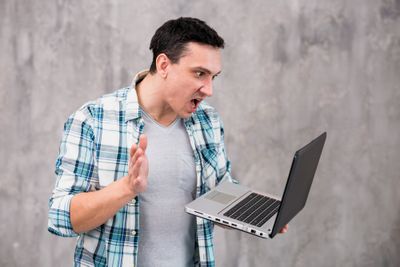 Laptop Cepat Panas saat Digunakan? Ini Cara Mudah Mencegahnya