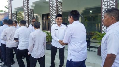Hari Pertama Kerja, ASN Diskominfotik Banda Aceh 100% Hadir, Wali Kota Langsung Sidak