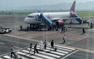 Arus Balik Lebaran 2026 Mulai Terasa di Bandara Abdul Rachman Saleh, Rute Jakarta Meningkat