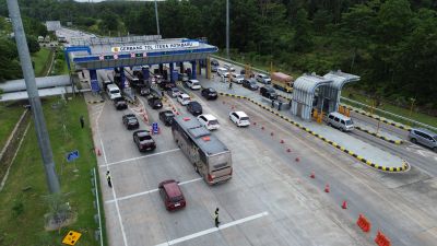 Volume Kendaraan di Tol Bakauheni-Terbanggi Besar Tembus 710.222 Unit Selama Periode Lebaran, Naik 75 Persen