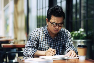 Sering Malas Kuliah? Ini 5 Tips Ampuh Kembalikan Motivasi Belajar