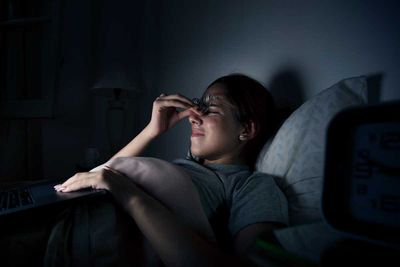 Arti Mimpi Bertemu Orang yang Sudah Meninggal dan Berbicara, Pertanda Apa?