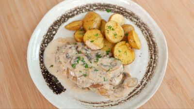 Resep Pan Fry Chicken and Mushroom yang Creamy dan Lezat, Bikin Nagih