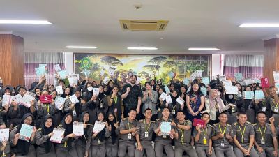 Rekor Prestasi! Siswa SMAN 10 Samarinda Borong 84 Surat Penerimaan Kampus Luar Negeri