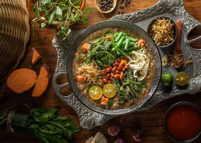 Bukan Sekedar Bubur Biasa, Bubbor Paddas dari Sambas Ini Kaya Rasa dan Cerita!