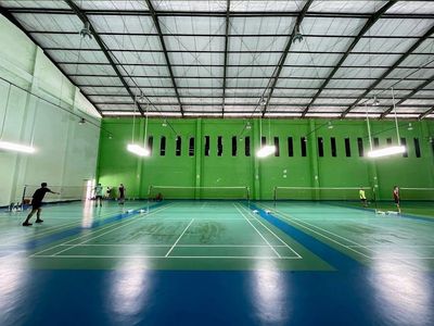 Syarat dan Biaya Penyewaan Lapangan Badmintom di GOR TLJ Kota Semarang