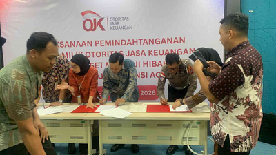 OJK Aceh Salurkan Hibah Aset ke Yayasan & Instansi, Dukung Kegiatan Operasional