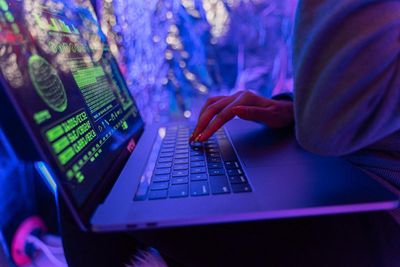 Ancaman Siber Terus Meningkat , Keamanan Endpoint Kini Beralih ke Teknologi AI!