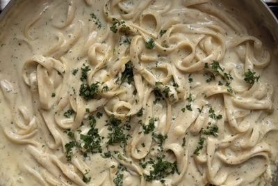 17 Ide Nama Usaha Fettuccine Alfredo yang Elegan dan Estetik