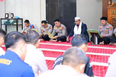 Tingkatkan Moralitas Anggota, Polda Jambi Gelar Pembinaan Rohani di Masjid Al-Ikhlas