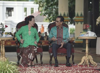 Ungkapan Sultan HB X Pada Acara Kirab Hari Ulang Tahunnya ke-80, Candaan Tak Kuat Berdiri 3 Jam Hingga Kuatkan Filsafah Jawah