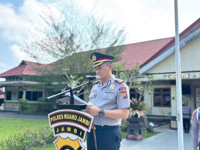 Kapolres Muaro Jambi Resmi Lantik PJU dan Kapolsek Baru dalam Upacara Sertijab