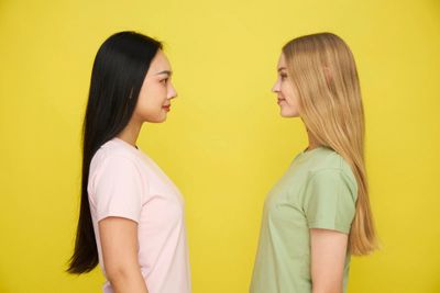 5 Cara Elegan Menghadapi Si Playing Victim Tanpa Kuras Emosi