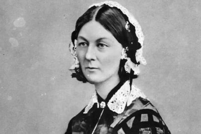 The Lady with the Lamp: Kisah Florence Nightingale Mengubah Sistem Kesehatan Internasional