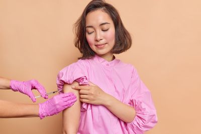 Efek Samping KB Suntik 1 Bulan dan Cara Mengatasinya, Wanita Wajib Tahu