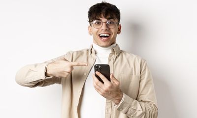 Pertanda Baik di Balik Mimpi Ganti HP Baru yang Bikin Kamu Makin Semangat, Apa Itu?