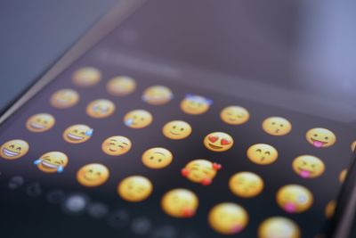 Jangan Diketik Manual! Ini Shortcut Rahasia Munculkan Emoji di Laptop Windows dan Mac