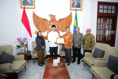 Korban Pohon Tumbang di Bandung Terima Santunan Rp50 Juta dari Pemkot