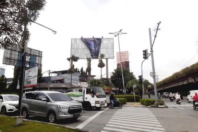 Baliho Film Horor Aku Harus Mati Dicopot, Pemprov DKI Jakarta Beri Peringatan Keras