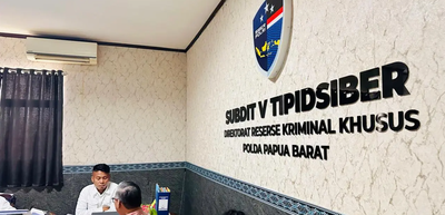 Tim Hukum Filep Wamafma Konsultasi ke Polda Soal Dugaan Pencemaran Nama Baik
